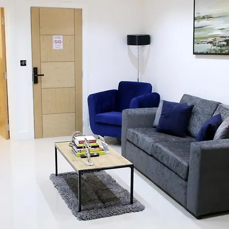 Lovely Studio Apartment With Access For Wheel-Chairs In Sydenham London Exterior photo